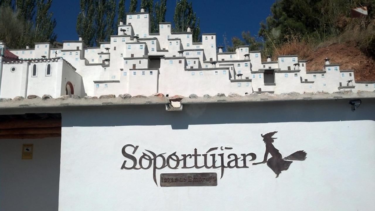 Cortijo Solera Bed and Breakfast Soportujar Exterior foto